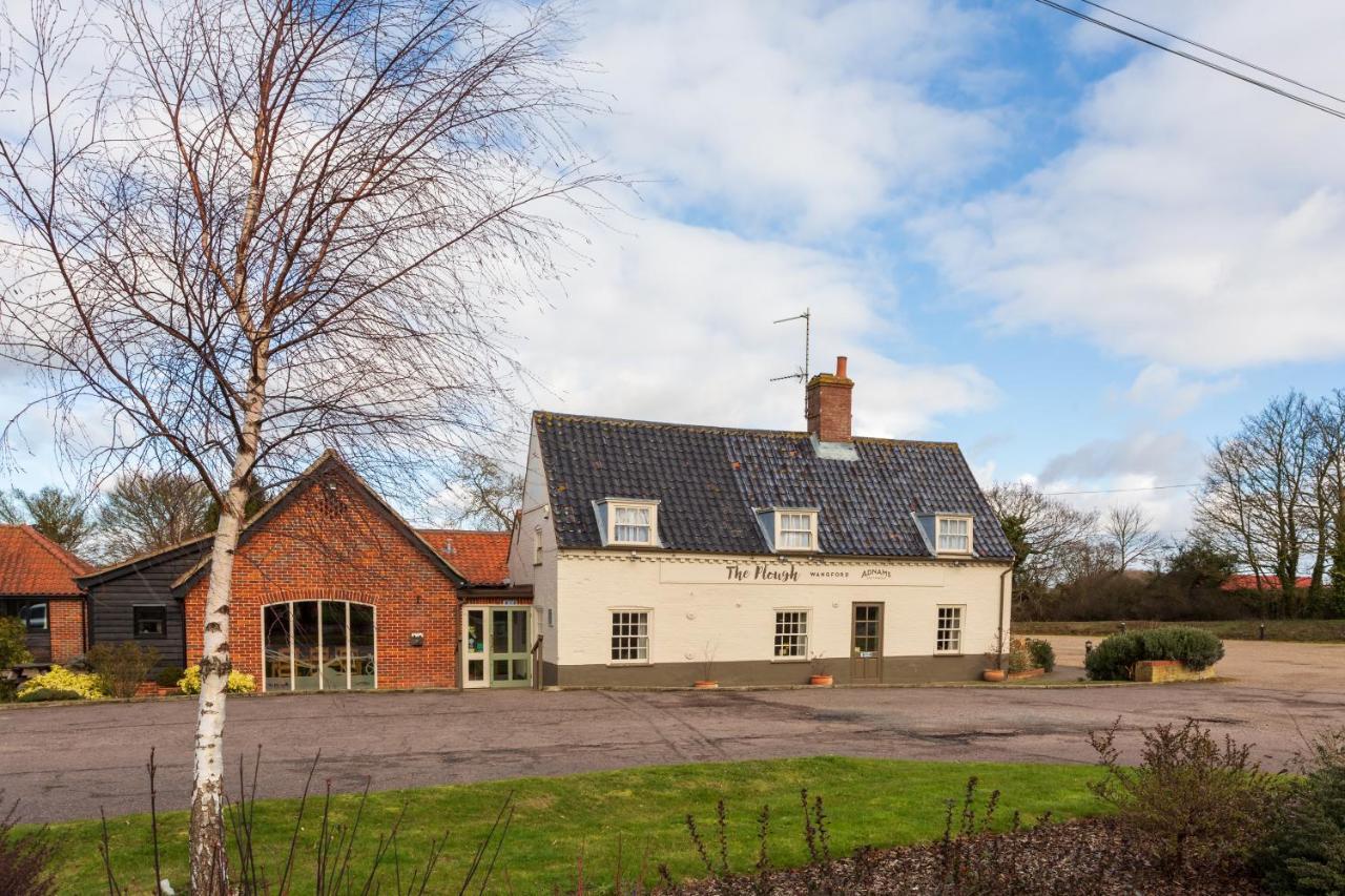 Отель The Plough Wangford Экстерьер фото